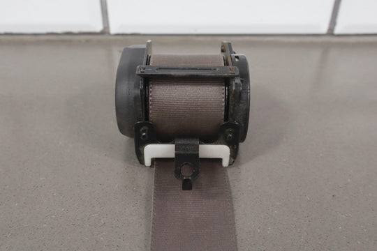 1992 Toyota Land Cruiser 2nd Row Left Seat Belt Retractor *Tested*