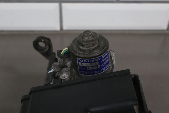 1992 Toyota Land Cruiser Cruise Control Servo W/Bracket & Cable