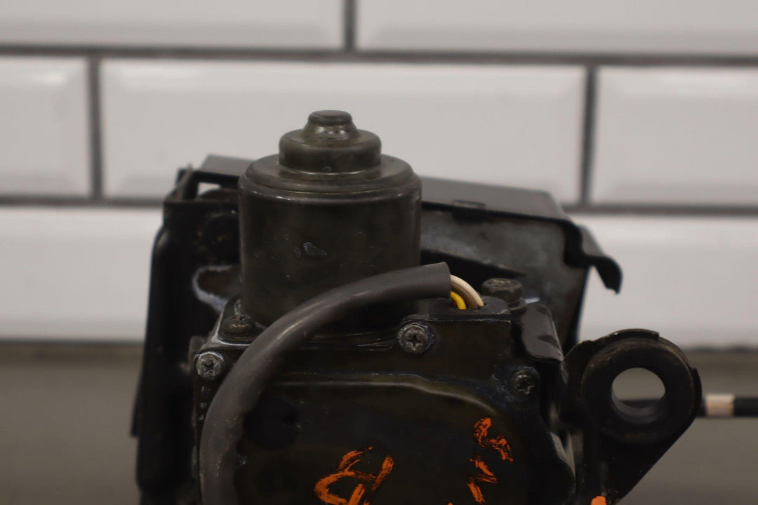 1992 Toyota Land Cruiser Cruise Control Servo W/Bracket & Cable