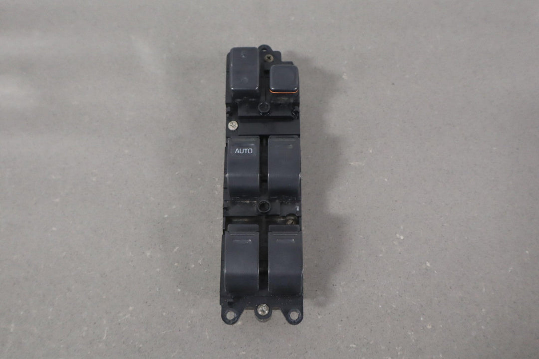 1992 Toyota Land Cruiser Left Driver Front Master Door Window Switch *No Bezel*