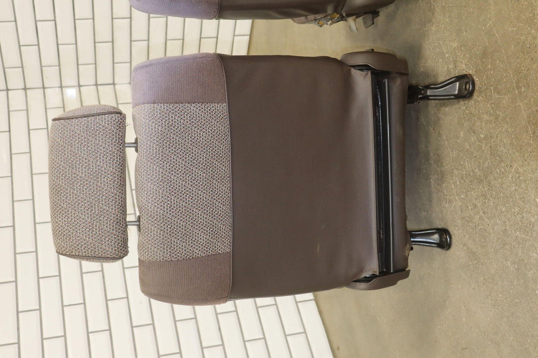 1992 Toyota Land Cruiser Right & Left Front Manual Cloth Seats *Heavy Wear*