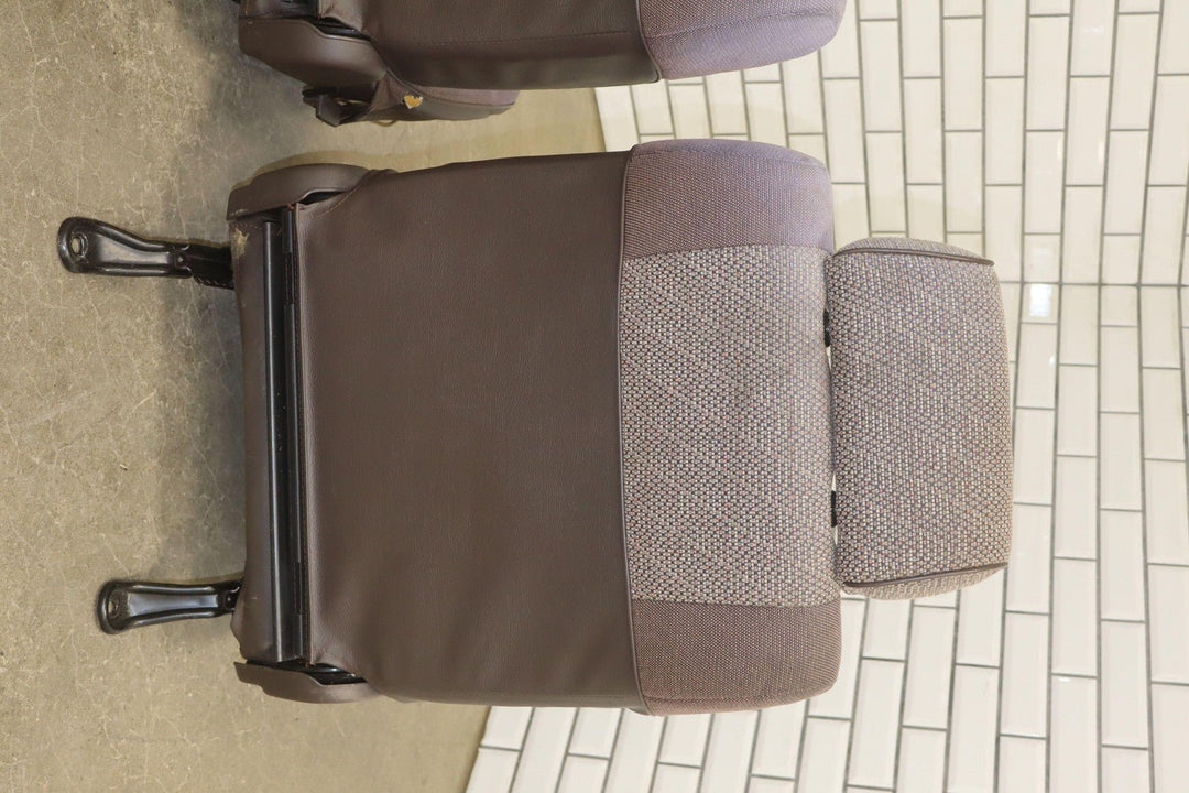 1992 Toyota Land Cruiser Right & Left Front Manual Cloth Seats *Heavy Wear*