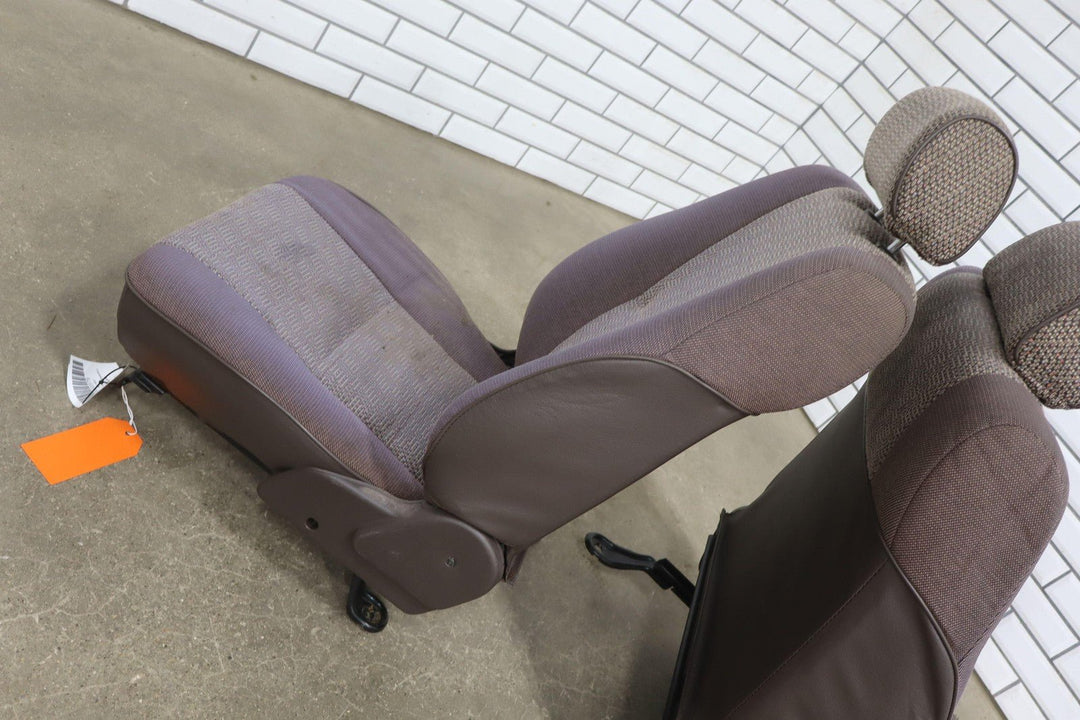 1992 Toyota Land Cruiser Right & Left Front Manual Cloth Seats *Heavy Wear*