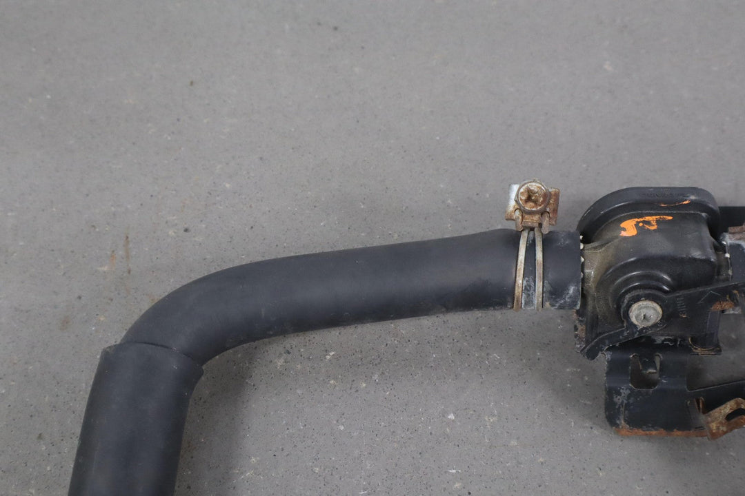 1992 Toyota LandCruiser Heater Control Valve W/Hoses