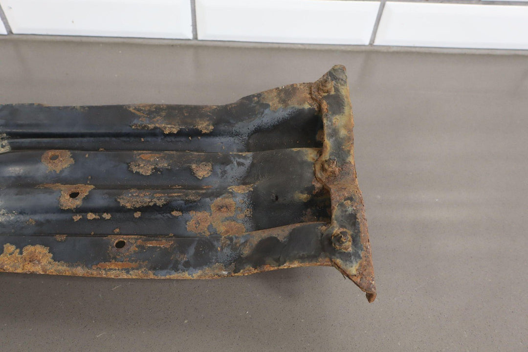 1992 Toyota LandCruiser Under Body Spare Tire Hoist & Crossmember *Surface Rust*