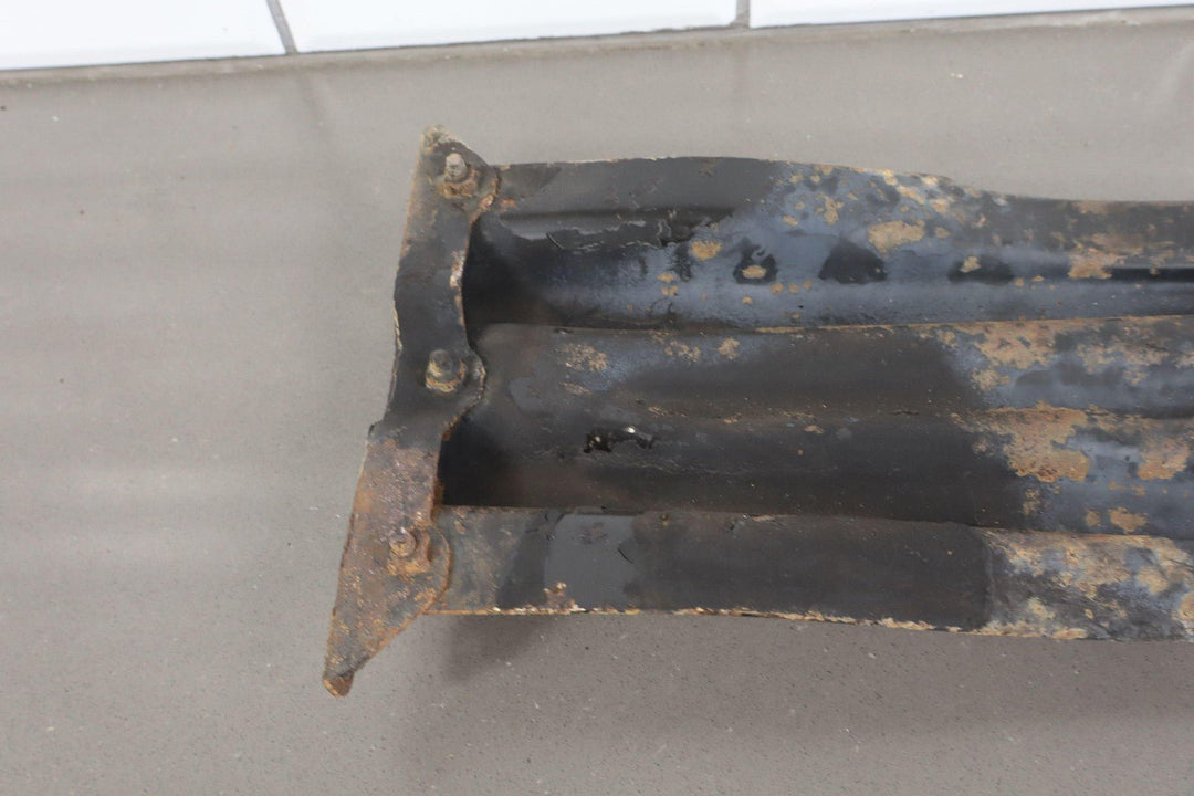 1992 Toyota LandCruiser Under Body Spare Tire Hoist & Crossmember *Surface Rust*