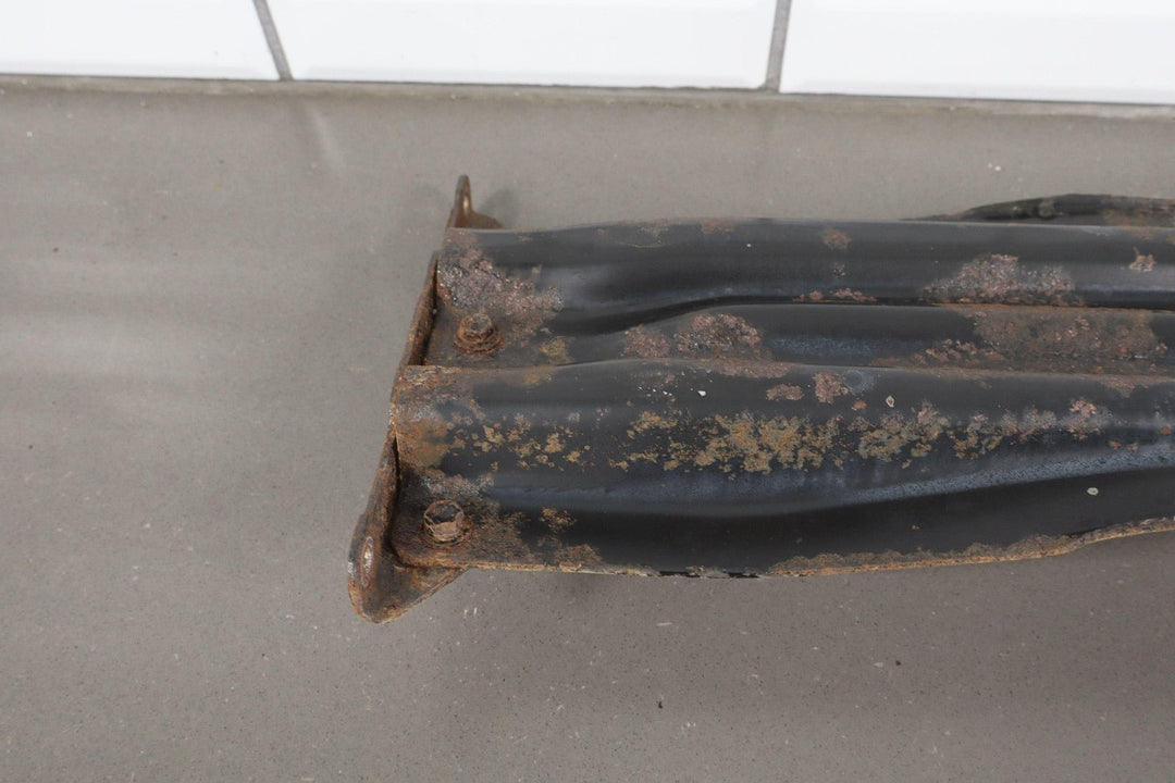 1992 Toyota LandCruiser Under Body Spare Tire Hoist & Crossmember *Surface Rust*