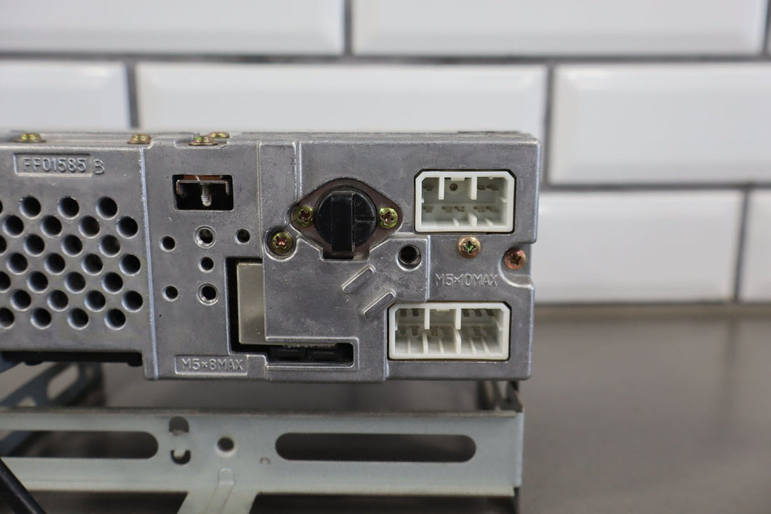 1993 - 1994 Mazda MX - 5 Miata Cassette Radio NA53669C0 OEM
