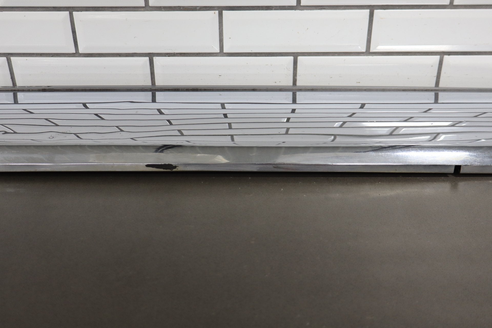 1993-1996 Cadillac Fleetwood Brougham Chrome Right Front Door Molding