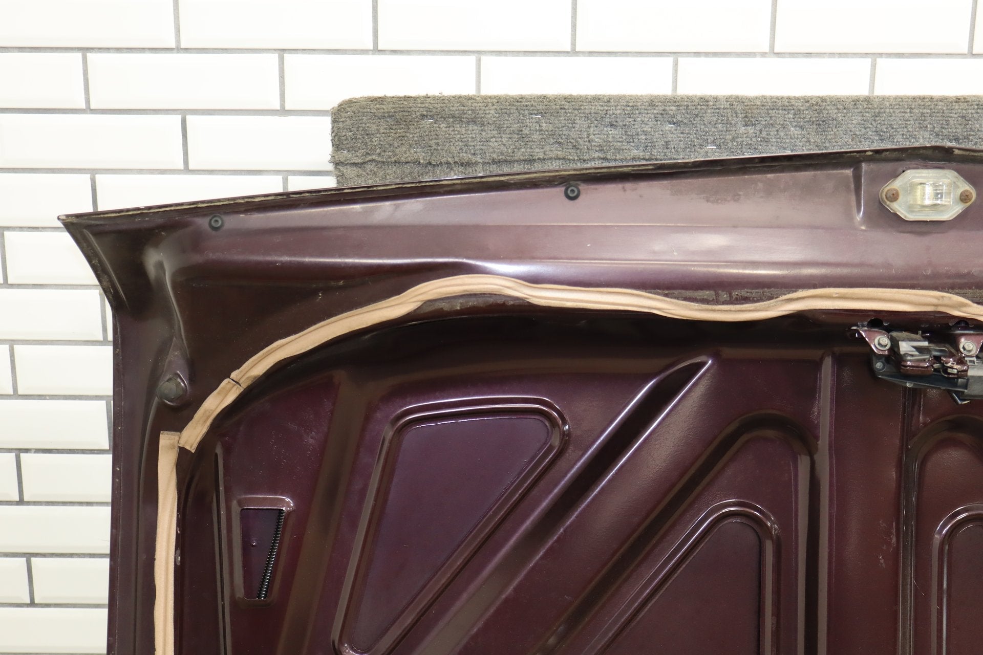 1993-1996 Cadillac Fleetwood Brougham Decklid/Tailgate Dark Cherry 77