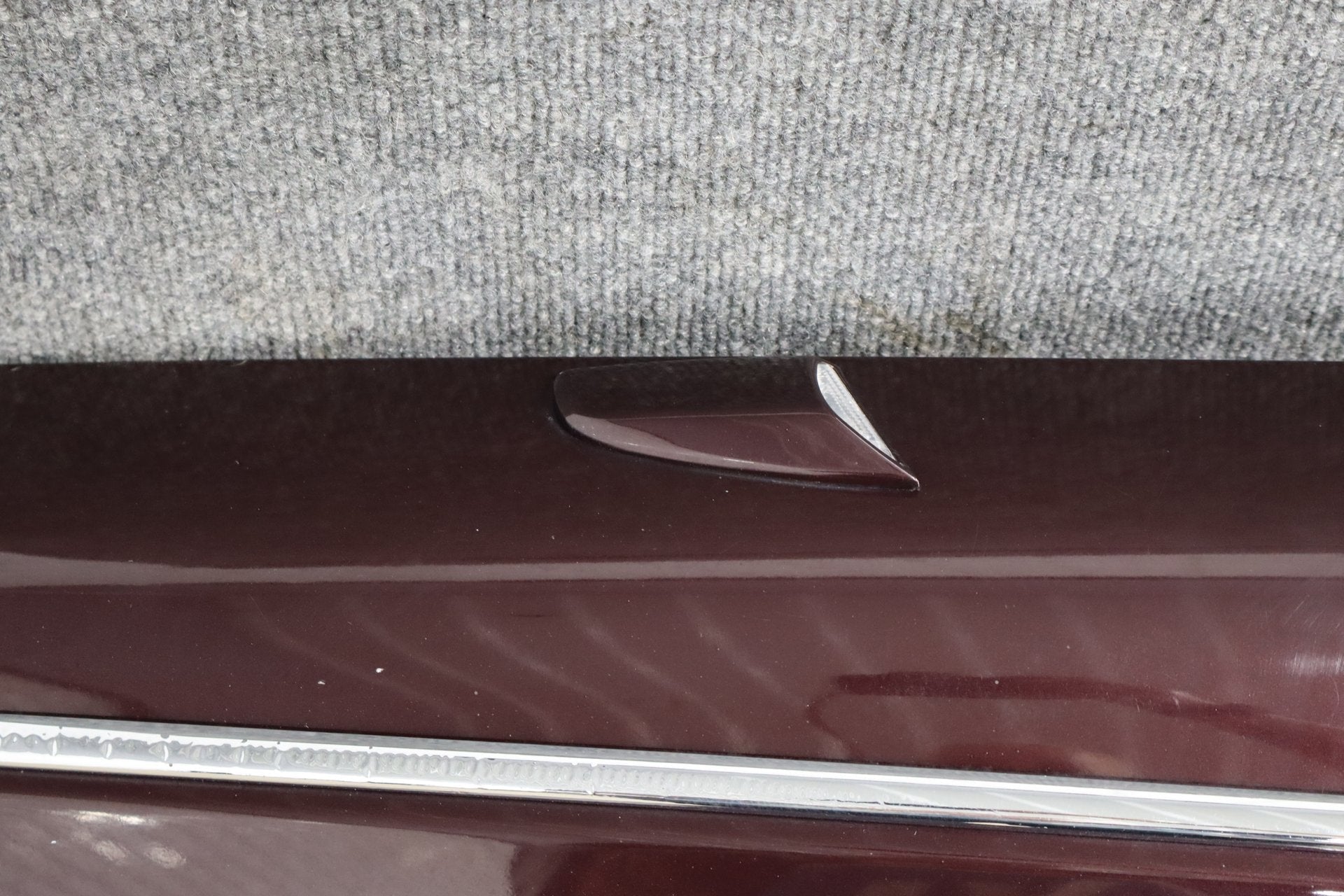 1993-1996 Cadillac Fleetwood Brougham Left Fender 12522160 Dark Cherry 77 12522160