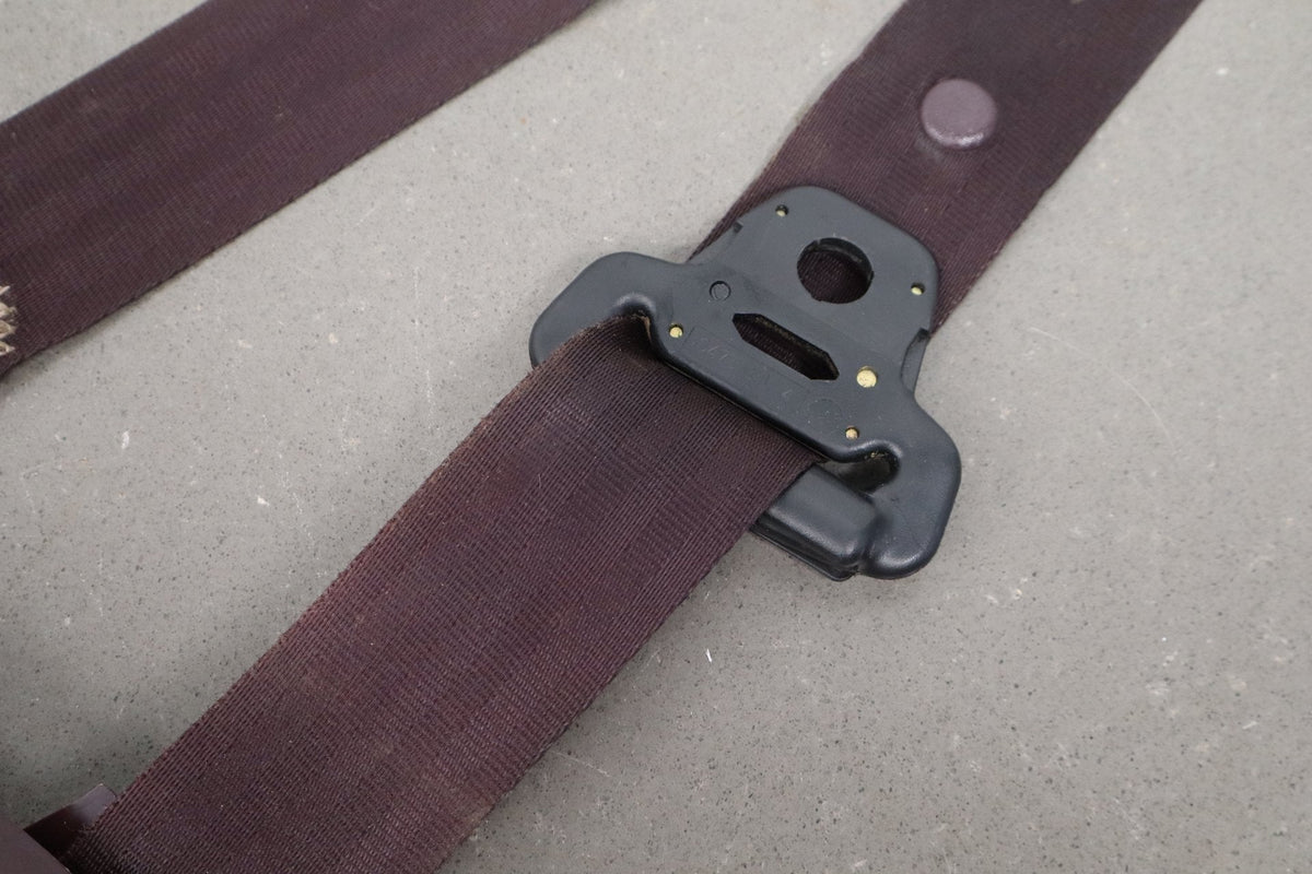 1993-1996 Cadillac Fleetwood Brougham Left Front Seat Belt Bordeaux Red 75
