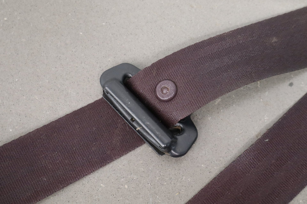 1993-1996 Cadillac Fleetwood Brougham Left Front Seat Belt Bordeaux Red 75