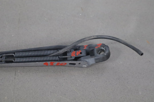 1993 - 1996 Cadillac Fleetwood Brougham Wiper Arm Pair