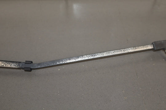 1993 - 1996 Cadillac Fleetwood Brougham Wiper Arm Pair