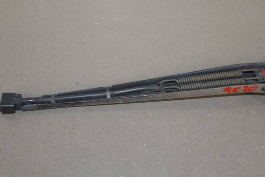 1993 - 1996 Cadillac Fleetwood Brougham Wiper Arm Pair