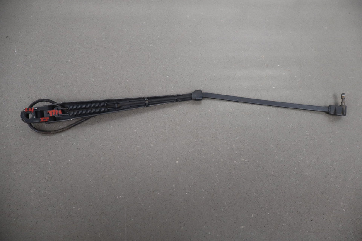 1993-1996 Cadillac Fleetwood Brougham Wiper Arm Pair