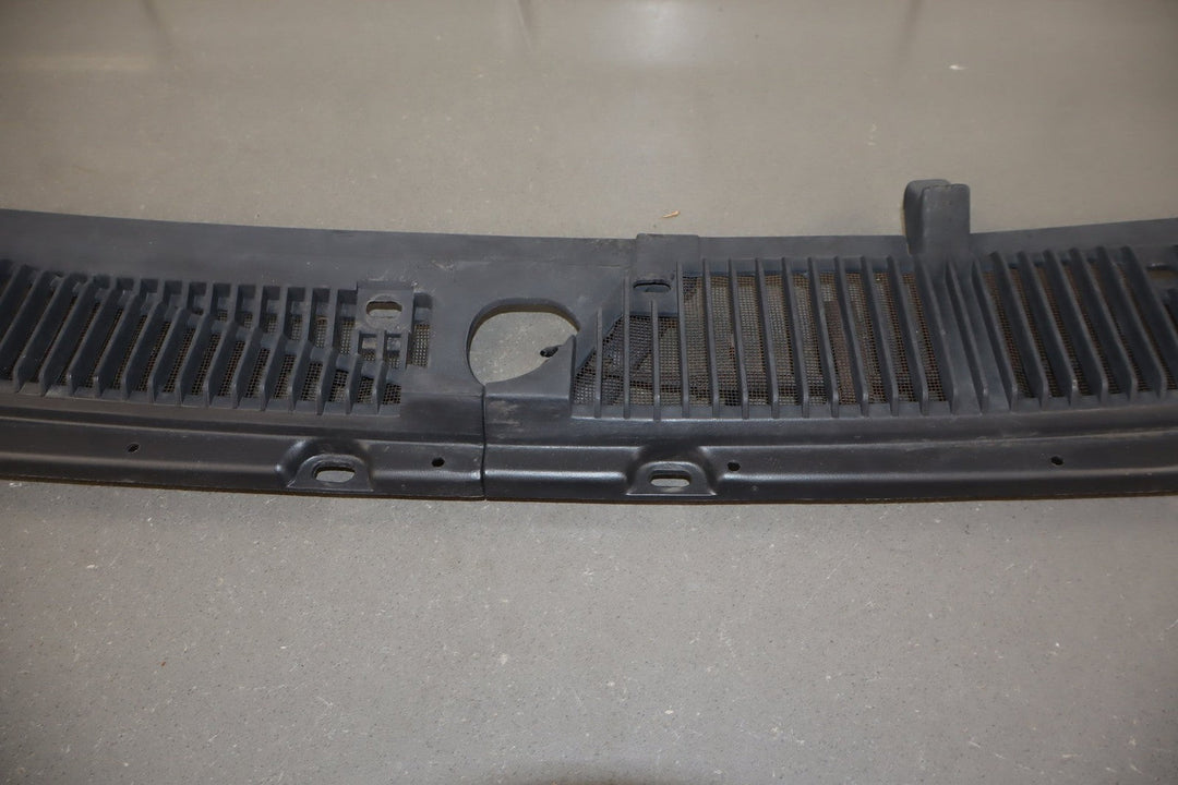 1993 - 1996 Cadillac Fleetwood Cowl Vent Panel