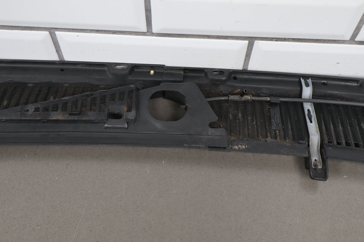 1993-1996 Cadillac Fleetwood Cowl Vent Panel