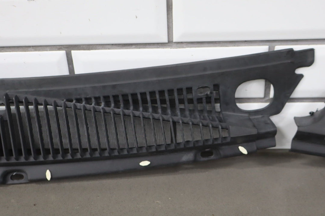 1993 - 1996 Cadillac Fleetwood Cowl Vent Panel