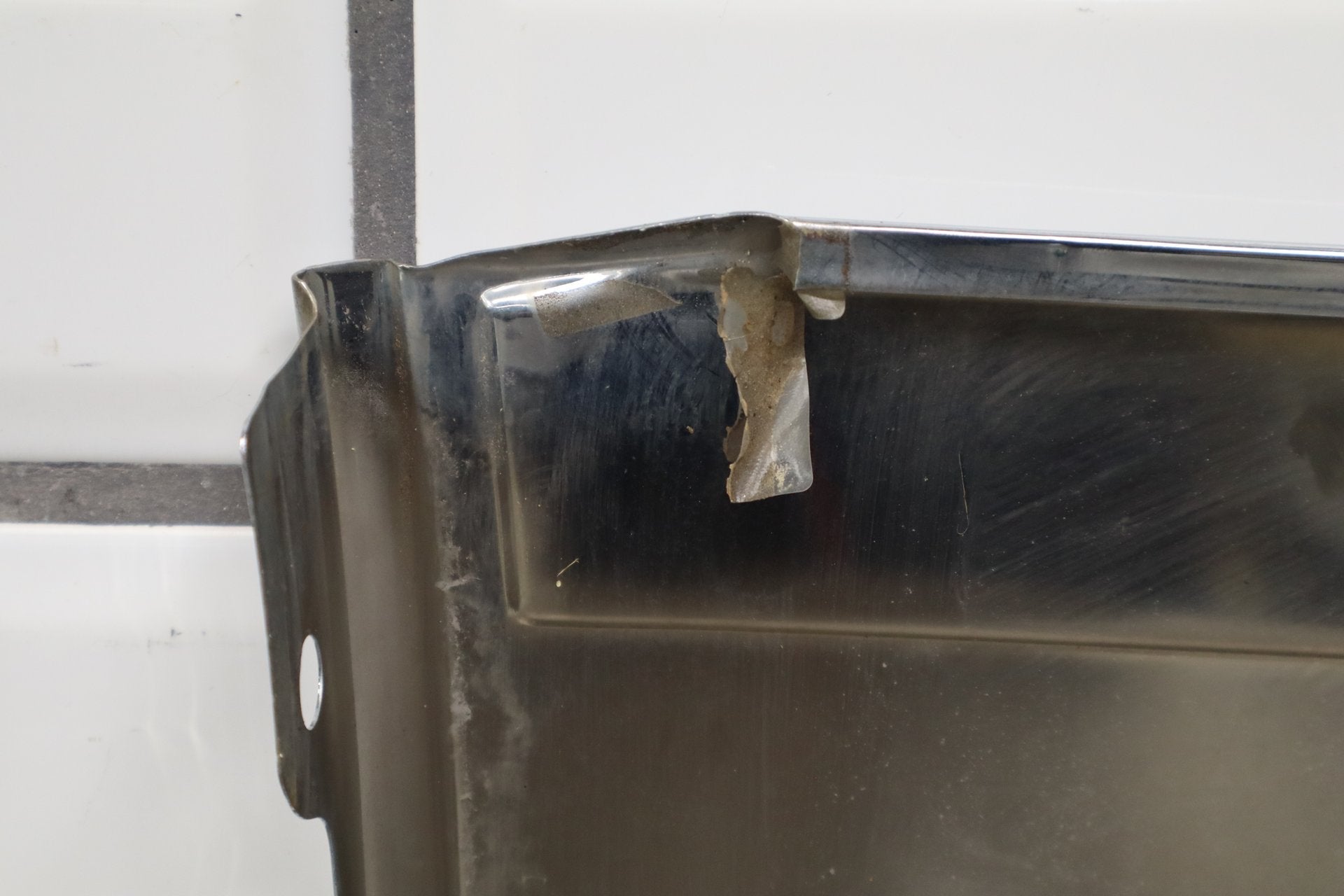 1993-1996 Cadillac Fleetwood Forward Chrome Left Fender Molding 12513236