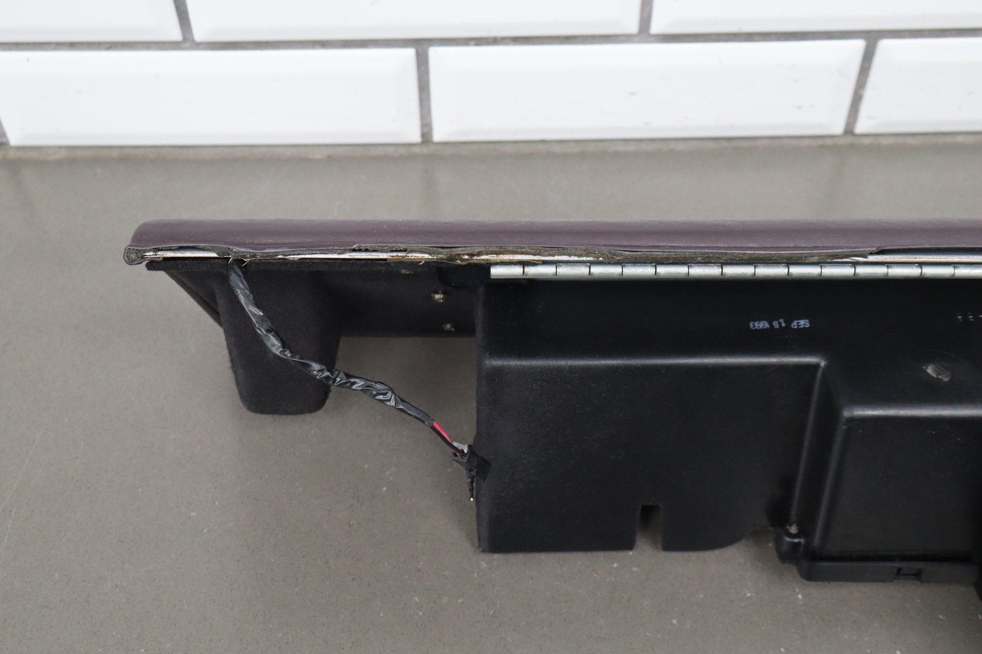 1993-1996 Cadillac Fleetwood Glove Box Bordeaux Red 75