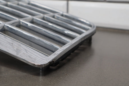1993-1996 Cadillac Fleetwood Grille 10241515 OEM