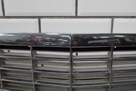 1993-1996 Cadillac Fleetwood Grille 10241515 OEM