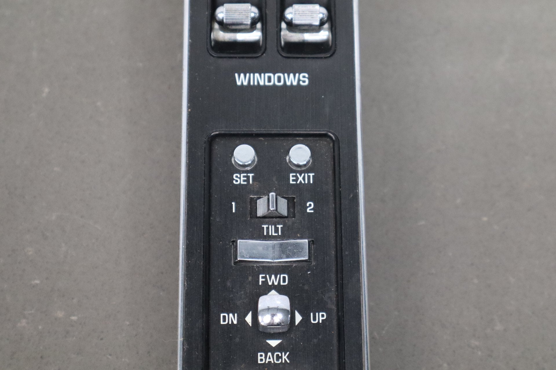 1993-1996 Cadillac Fleetwood Left Front Window, Driver Seat Switch