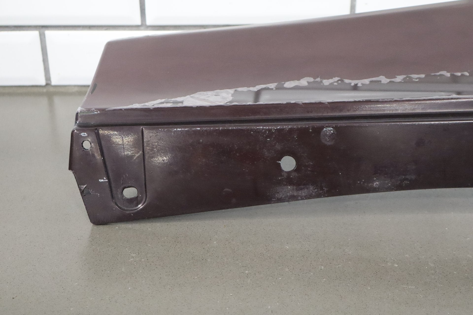 1993-1996 Cadillac Fleetwood Left Tail Light W/ Filler Panel Dark Cherry 77