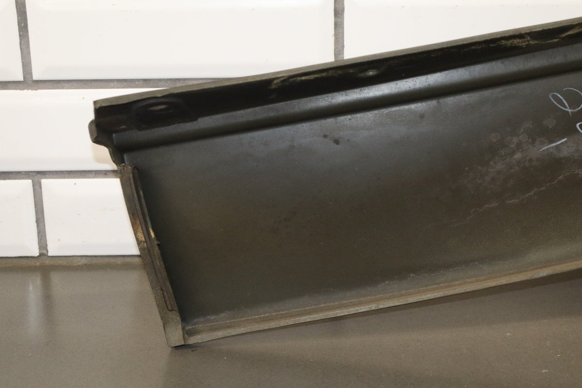 1993-1996 Cadillac Fleetwood Left Tail Light W/ Filler Panel Dark Cherry 77