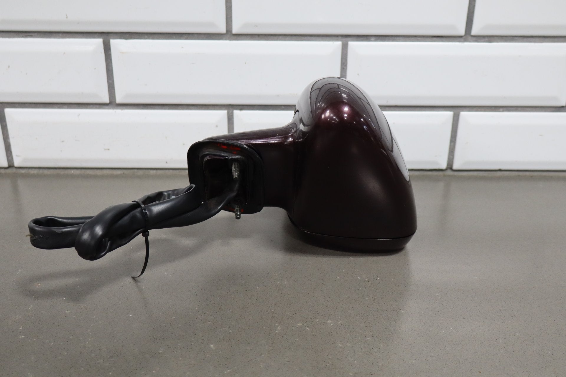 1993-1996 Cadillac Fleetwood Right Door Mirror Dark Cherry 77 1113758