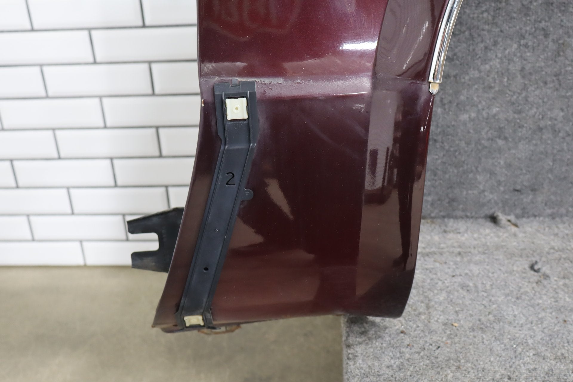 1993-1996 Cadillac Fleetwood Right Fender Brougham Dark Cherry 77 12522159