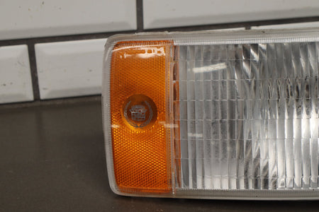 1993-1996 Cadillac Fleetwood Right Front Lamp Turn Signal