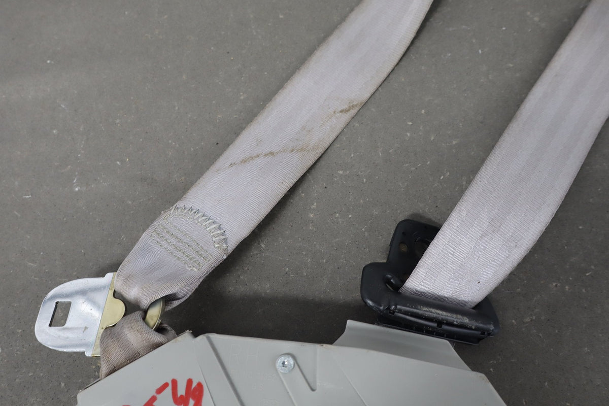 1993-1996 Cadillac Fleetwood Right Front Seat Belt Light Gray 14