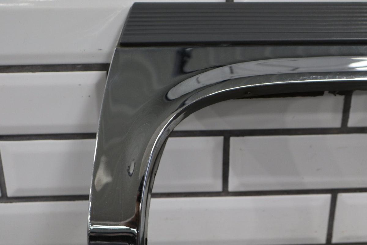 1993-1996 Cadillac Fleetwood Right Rear Wheel Arch Moulding