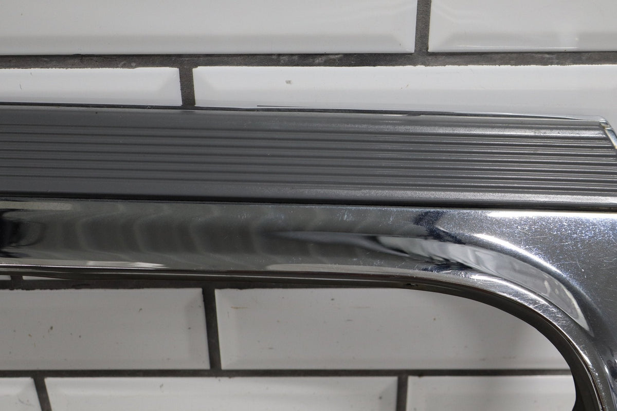 1993-1996 Cadillac Fleetwood Right Rear Wheel Arch Moulding