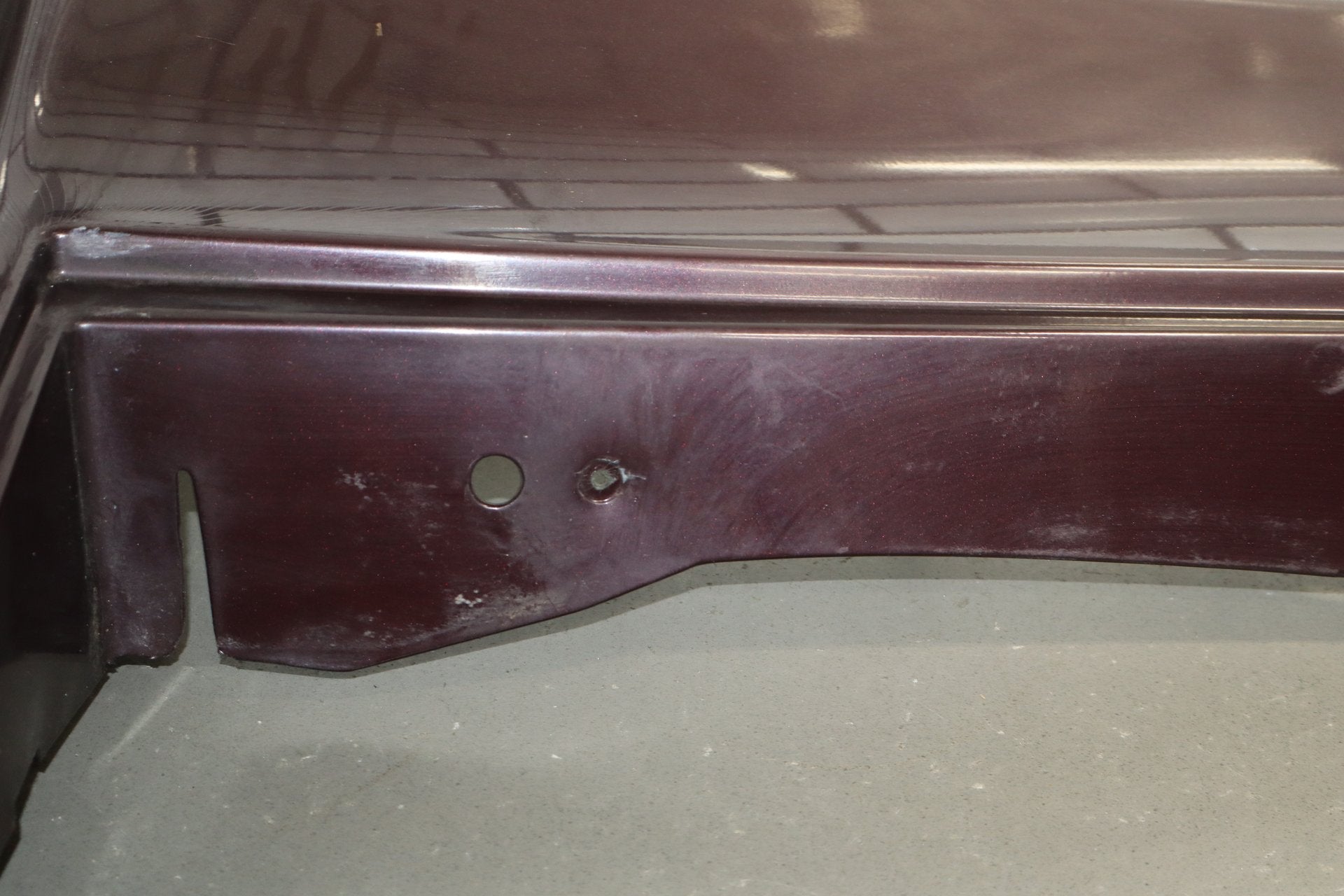 1993-1996 Cadillac Fleetwood Right Tail Light W/ Filler Panel Dark Cherry 77
