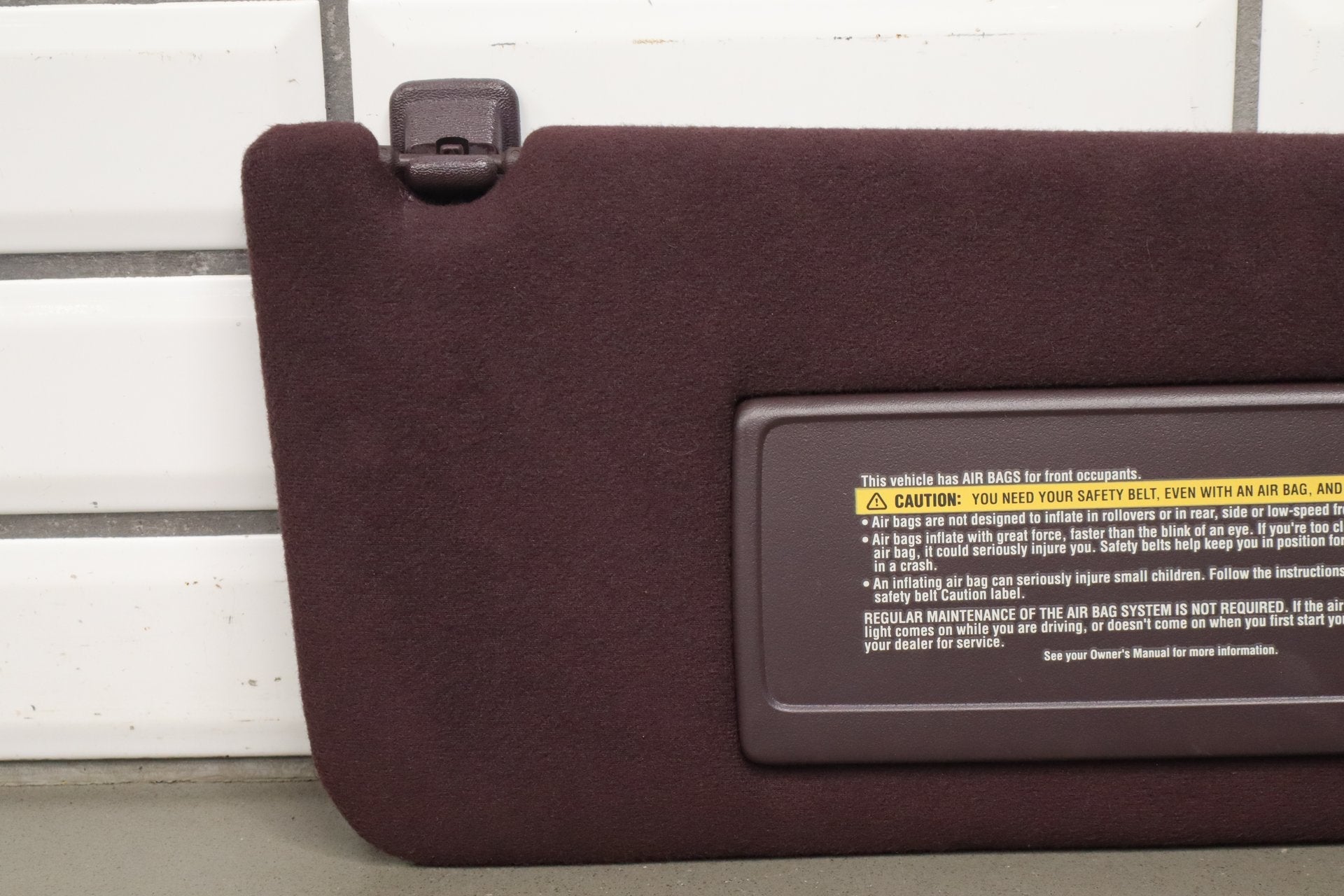 1993-1996 Cadillac Fleetwood Sun Visor Pair Bordeaux Red 75