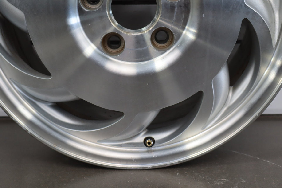 1993-1996 Chevrolet Corvette C4 LH Left 17x8.5 Machined Finish Sawblade WheelOEM