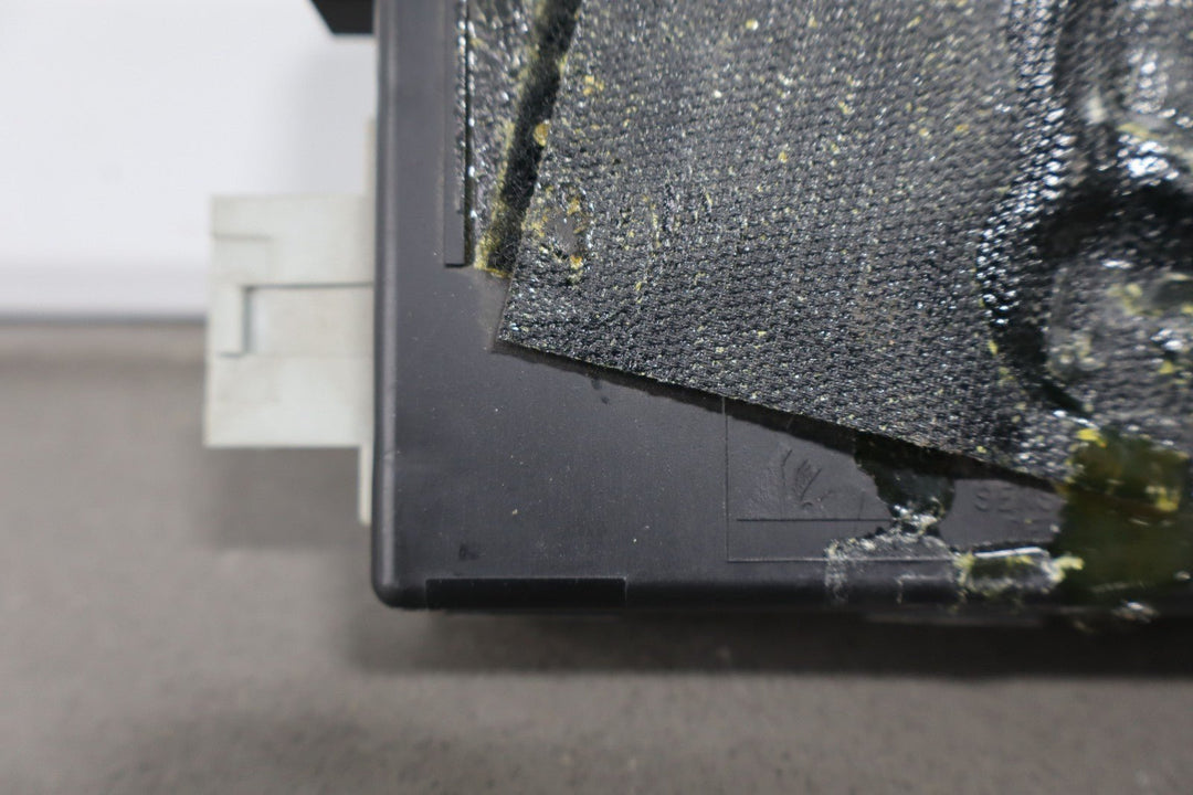 1993 - 1996 Chevy C4 Corvette Keyless Entry Theft Control Module (10261112) OEM