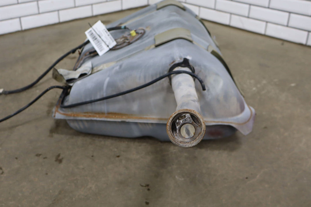 1993 - 1997 Chevy Camaro 15.5 Gallon Gasoline Fuel Tank & Pump