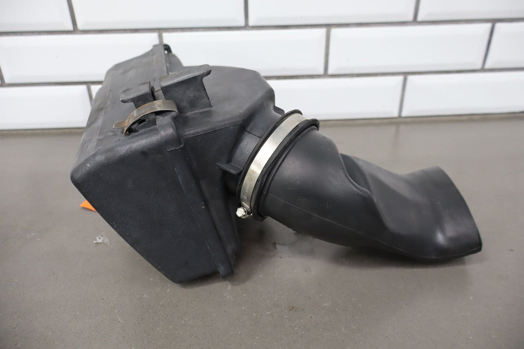 1993 - 1997 Chevy Camaro Firebird 3.8L V6 Air Cleaner *No MAF*