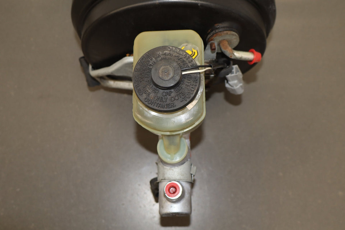 1993-1997 Toyota Land Cruiser Lexus LX450 Brake Booster 4461060792