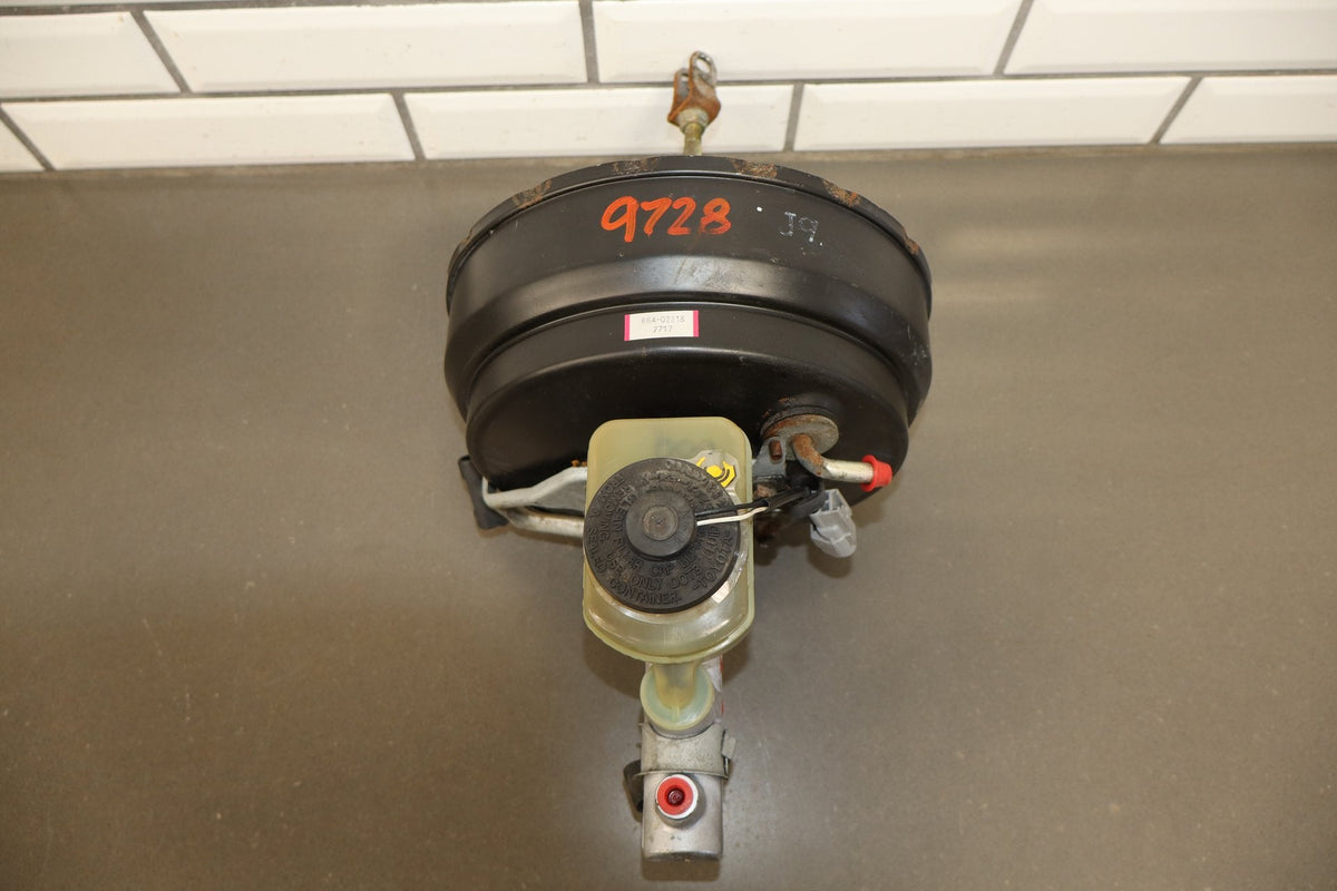 1993-1997 Toyota Land Cruiser Lexus LX450 Brake Booster 4461060792