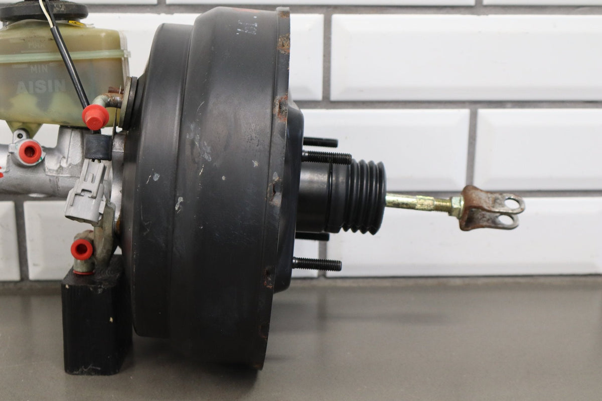 1993-1997 Toyota Land Cruiser Lexus LX450 Brake Booster 4461060792