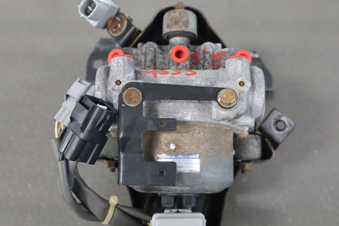 1993 - 1998 Lexus LX450 ABS Brake Unit 4451060010 OEM