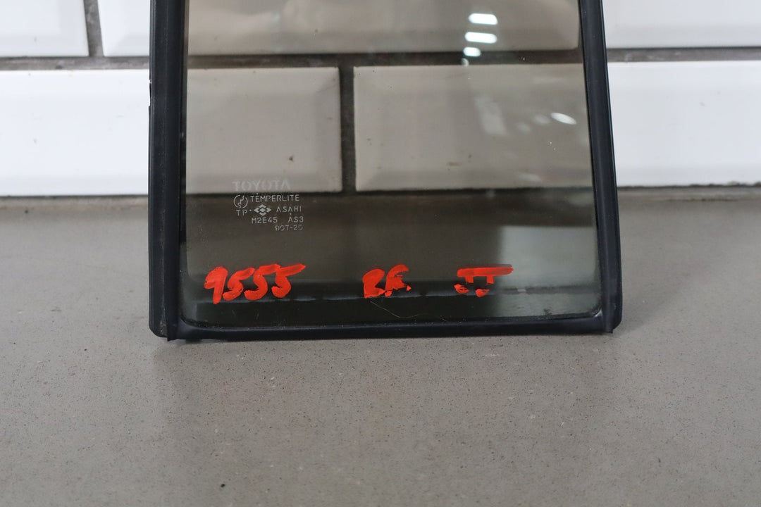 1993 - 1998 Lexus LX450 Right Rear Vent Window 6812360090 OEM
