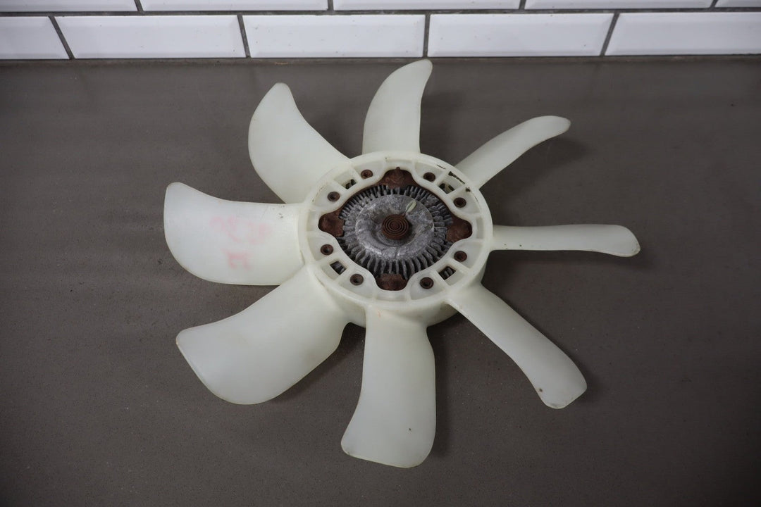 1993 - 1998 Toyota Land Cruiser Fan Clutch 1621066020 OEM