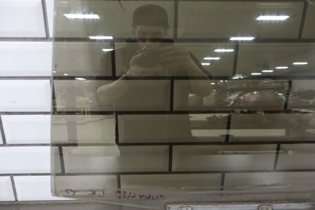 1993 - 1998 Toyota Land Cruiser Left Rear Door Window 6811360080 OEM